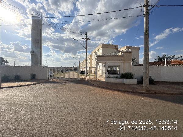 EDF RES VILLA GALLI II COND CARLOS DRUMMOND DE AND