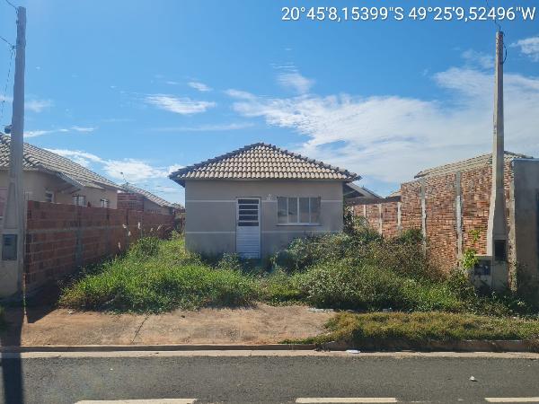 RESIDENCIAL MARIA CLARA 2