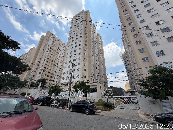 COND RESIDENCIAL PLANO E CAMBUCIImóvel em disputa