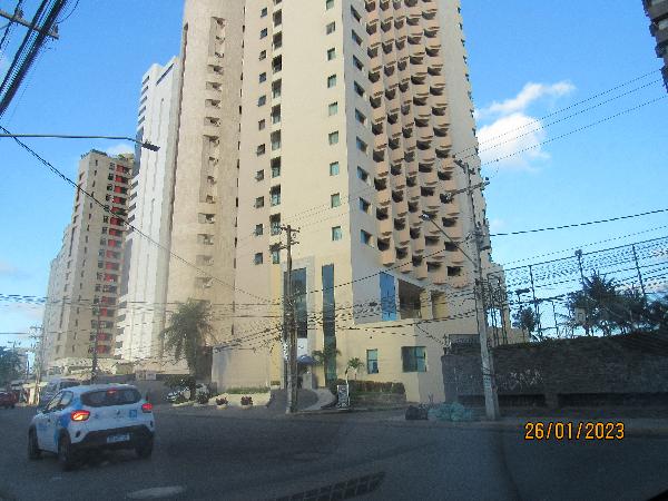 ED CAESER TOWERS DOUBLE REVERSE FLAT