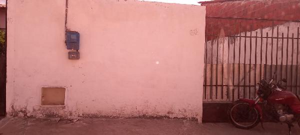 8444408658356_foto1.jpg