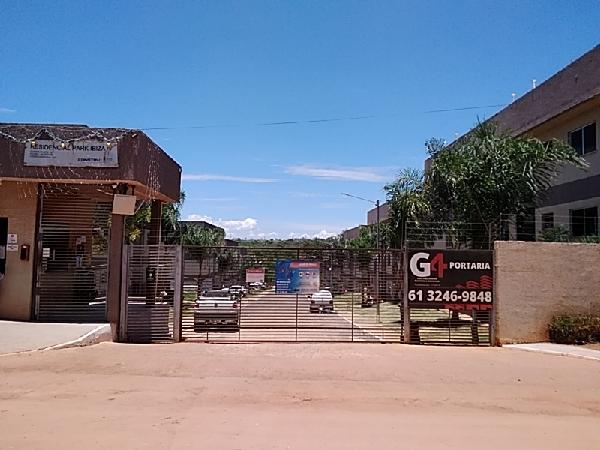8444426369310_foto1.jpg