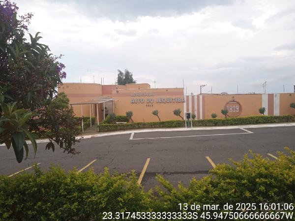 8444429993855_foto1.jpg