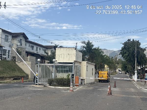 8555532275562_foto1.jpg