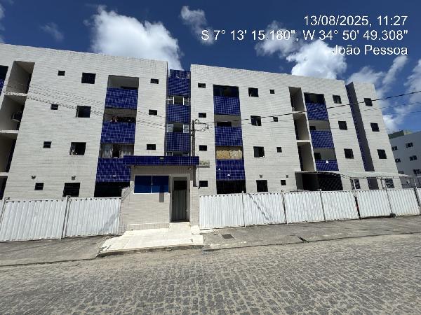 PREDIO RESIDENCIAL MULTIFAMILIAR