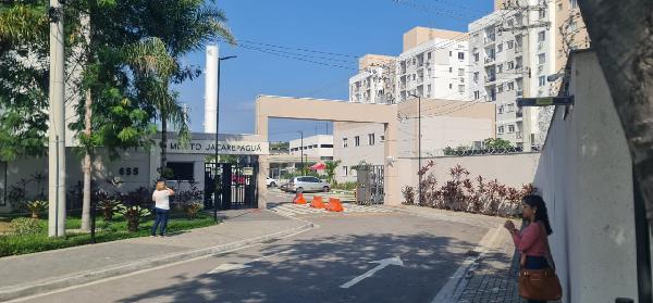 8787708450664_foto1.jpg