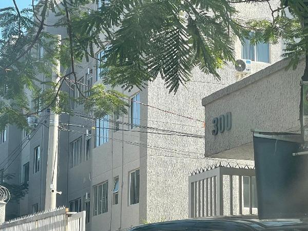8787713375764_foto1.jpg