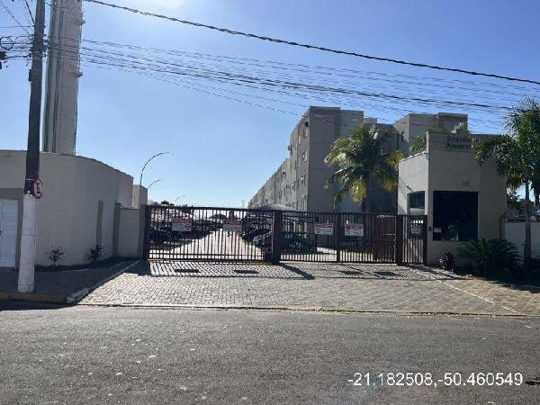 8787714243799_foto1.jpg